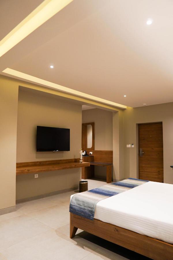 Cosmique Clarks Inn Suites Goa Madgaon Extérieur photo